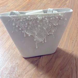 Milano ‘Beautiful off white hand beaded purse